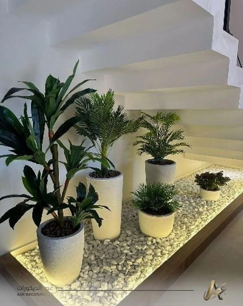 عمل ديكور خشب تحت الدرج الشرقية