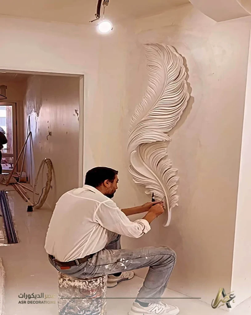 معلم تنفيذ ديكور الريشة المضيئة بالقطيف